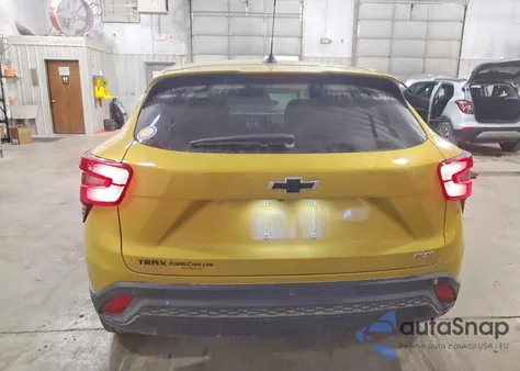 2024 Chevrolet Trax 1Rs z USA, uszkodzony, nr VIN KL77LGE23RC159001